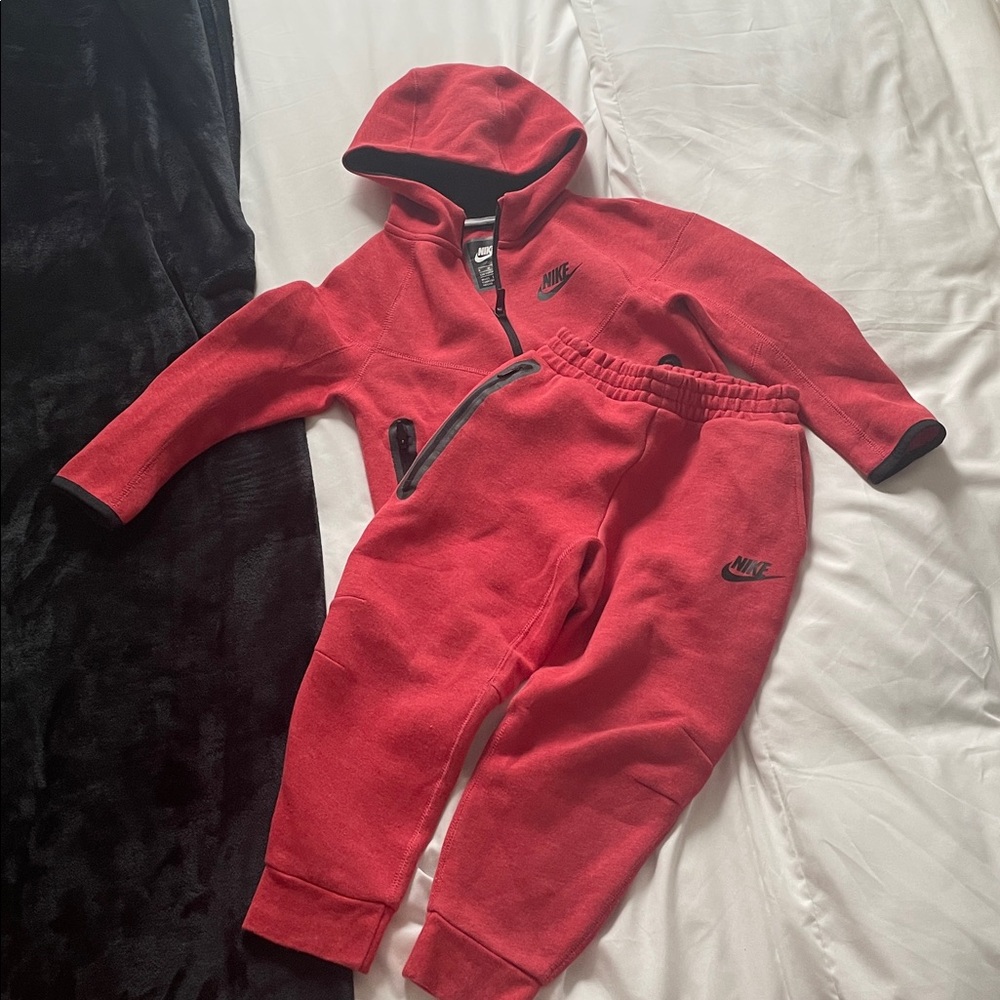 Heather Red Nike Tech suit